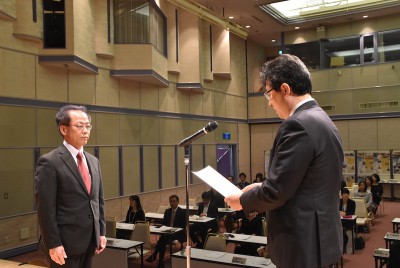 子育て支援優良企業認定式（平成29年3月17日熊本市国際交流会館にて大西熊本市長より認定書授与)